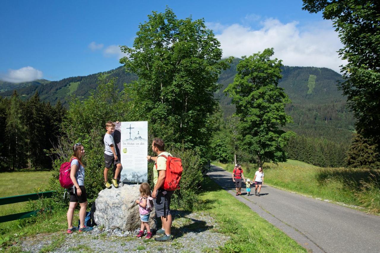 Hotel Alpenhotel Lanz 3*